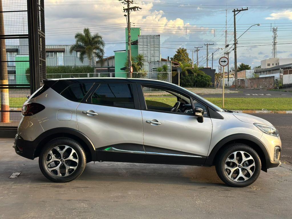RENAULT Captur - Foto