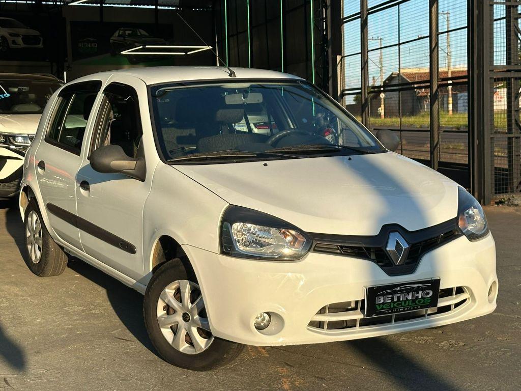 RENAULT Clio Hatch - Foto