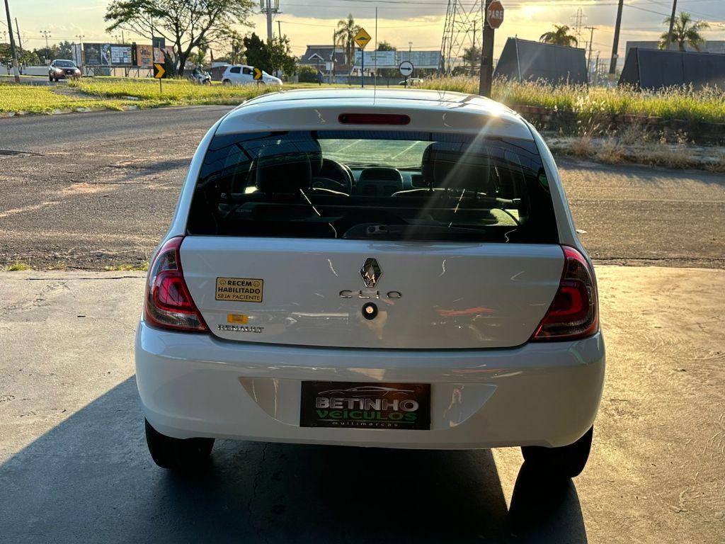 RENAULT Clio Hatch - Foto