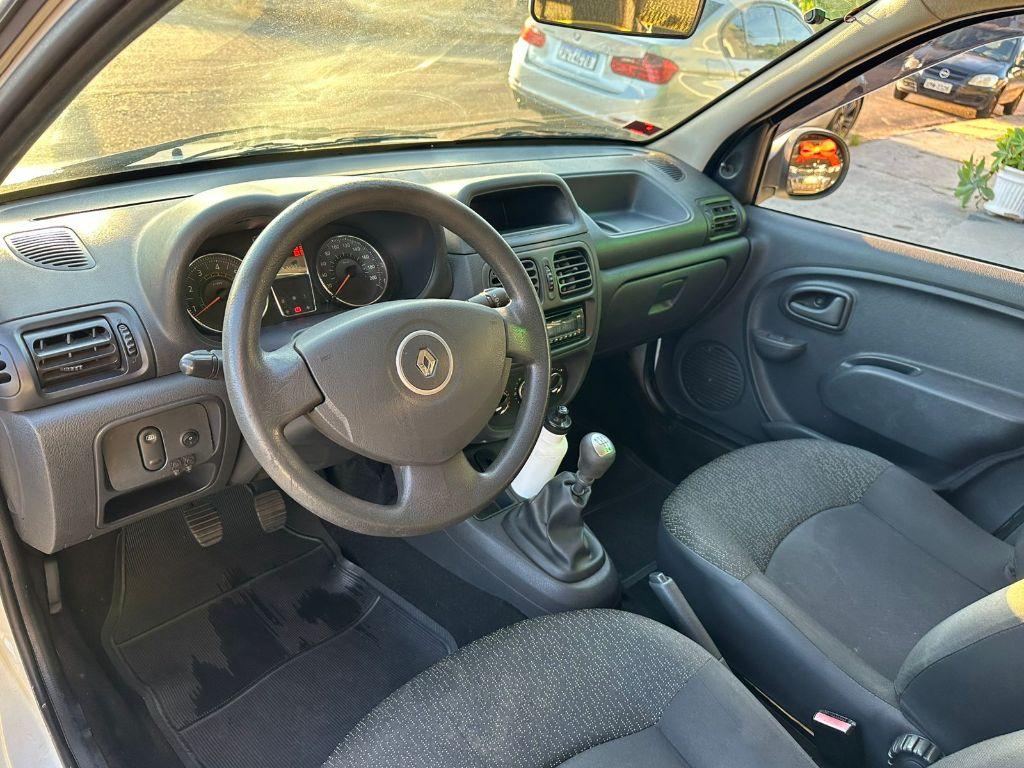 RENAULT Clio Hatch - Foto