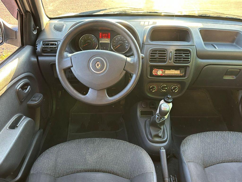 RENAULT Clio Hatch - Foto