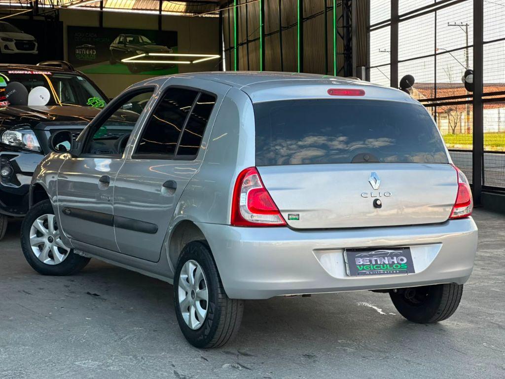 RENAULT Clio Hatch - Foto