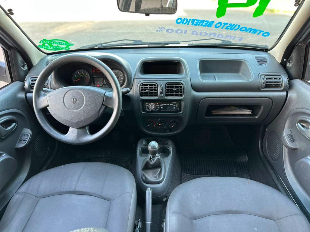 RENAULT Clio Hatch - Foto