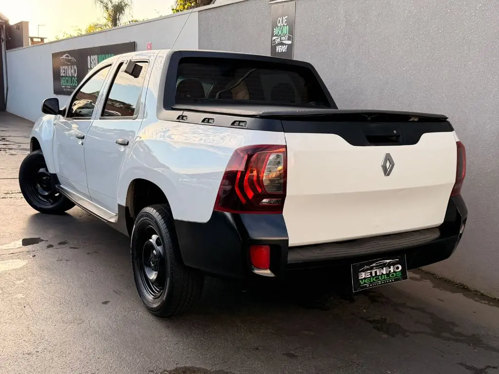 RENAULT Duster - Foto
