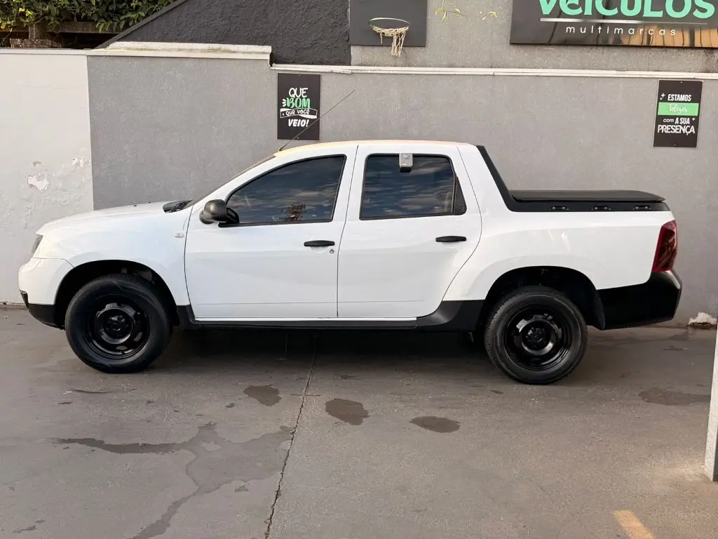 RENAULT Duster - Foto