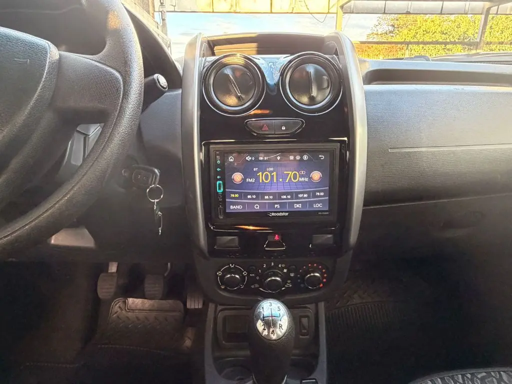 RENAULT Duster - Foto