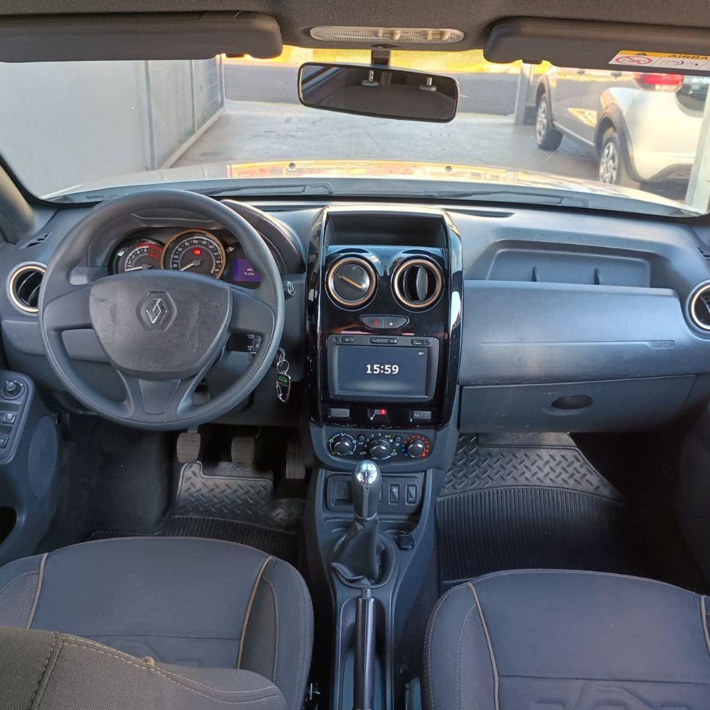 RENAULT Duster - Foto