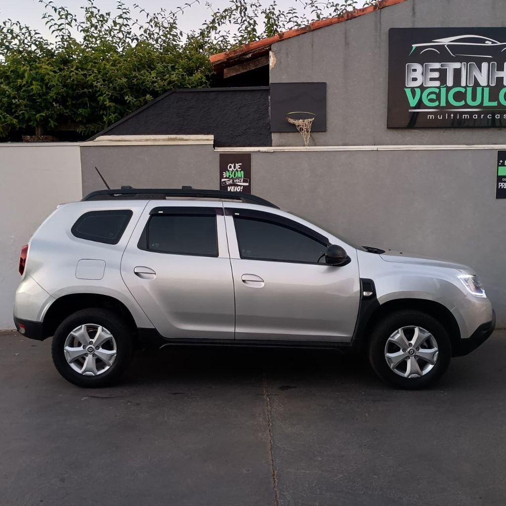 RENAULT Duster - Foto