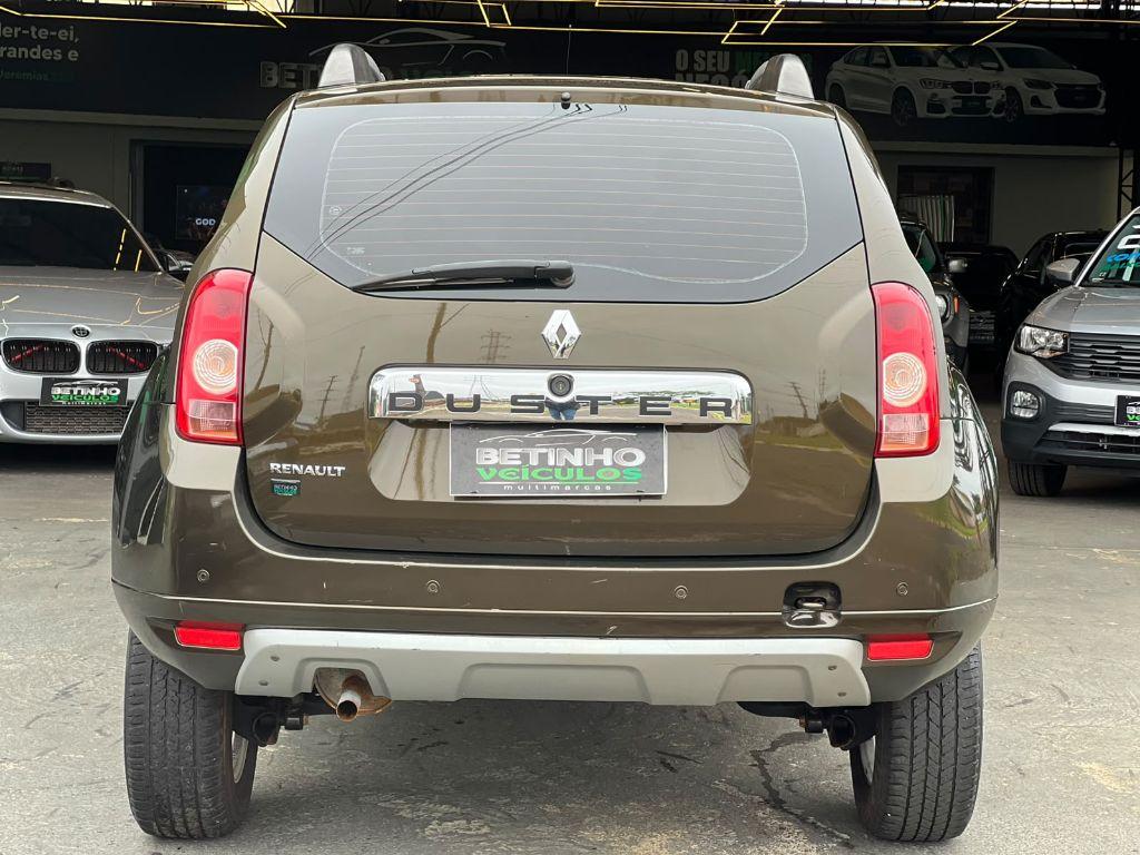 RENAULT Duster - Foto