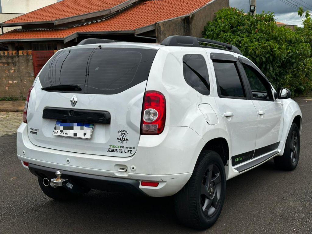 RENAULT Duster - Foto