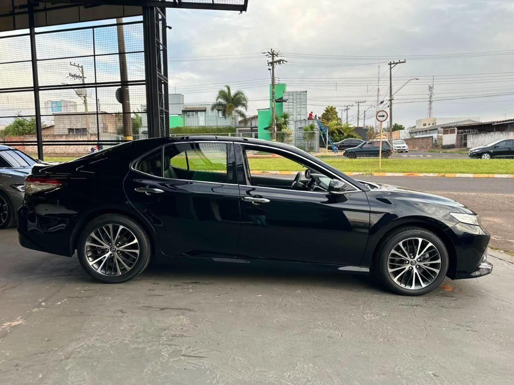 TOYOTA Camry - Foto