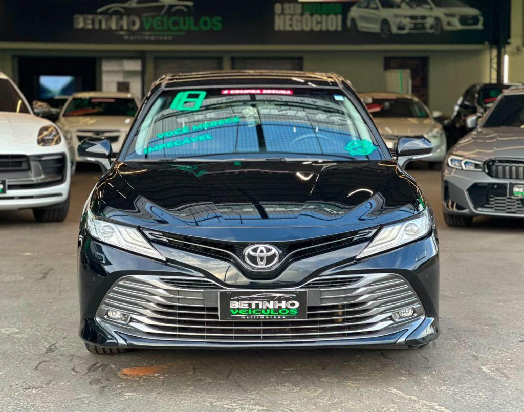 TOYOTA Camry - Foto