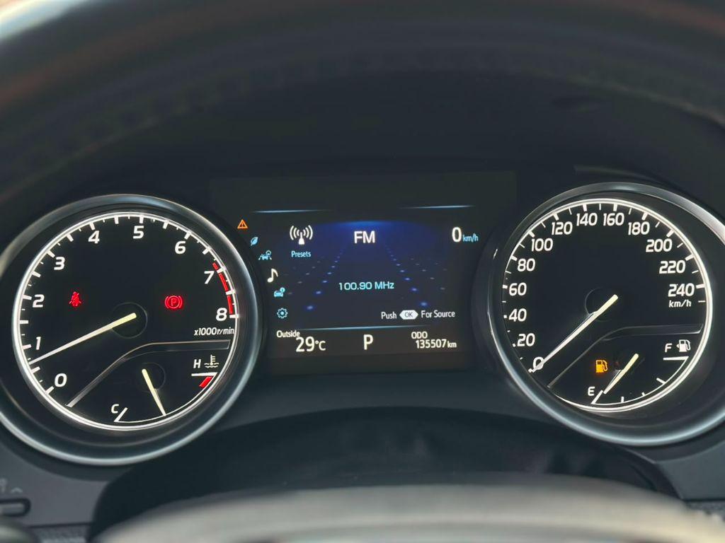 TOYOTA Camry - Foto