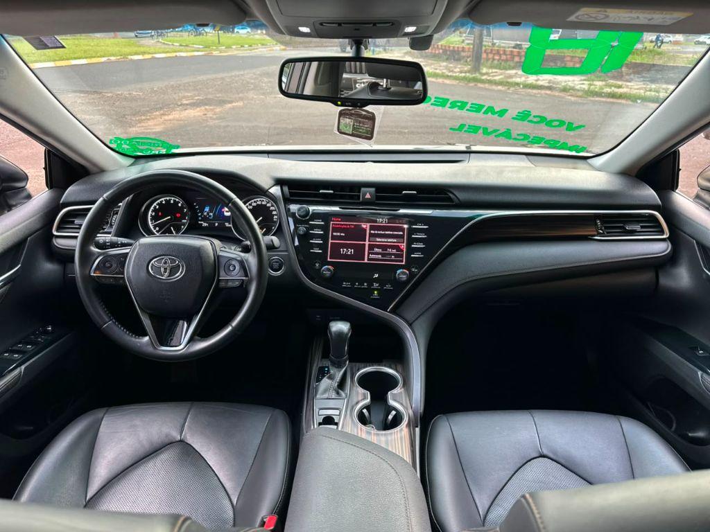 TOYOTA Camry - Foto