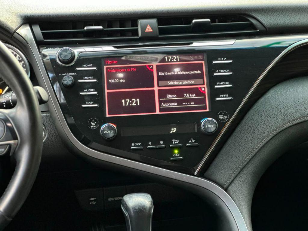 TOYOTA Camry - Foto