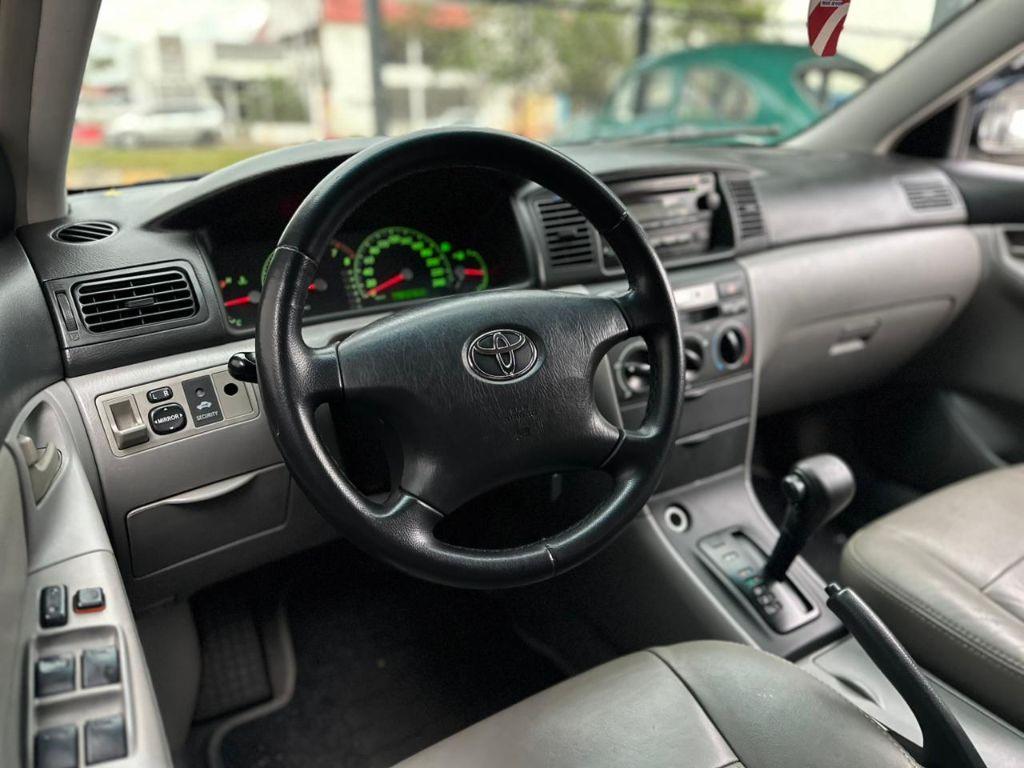 TOYOTA Corolla - Foto