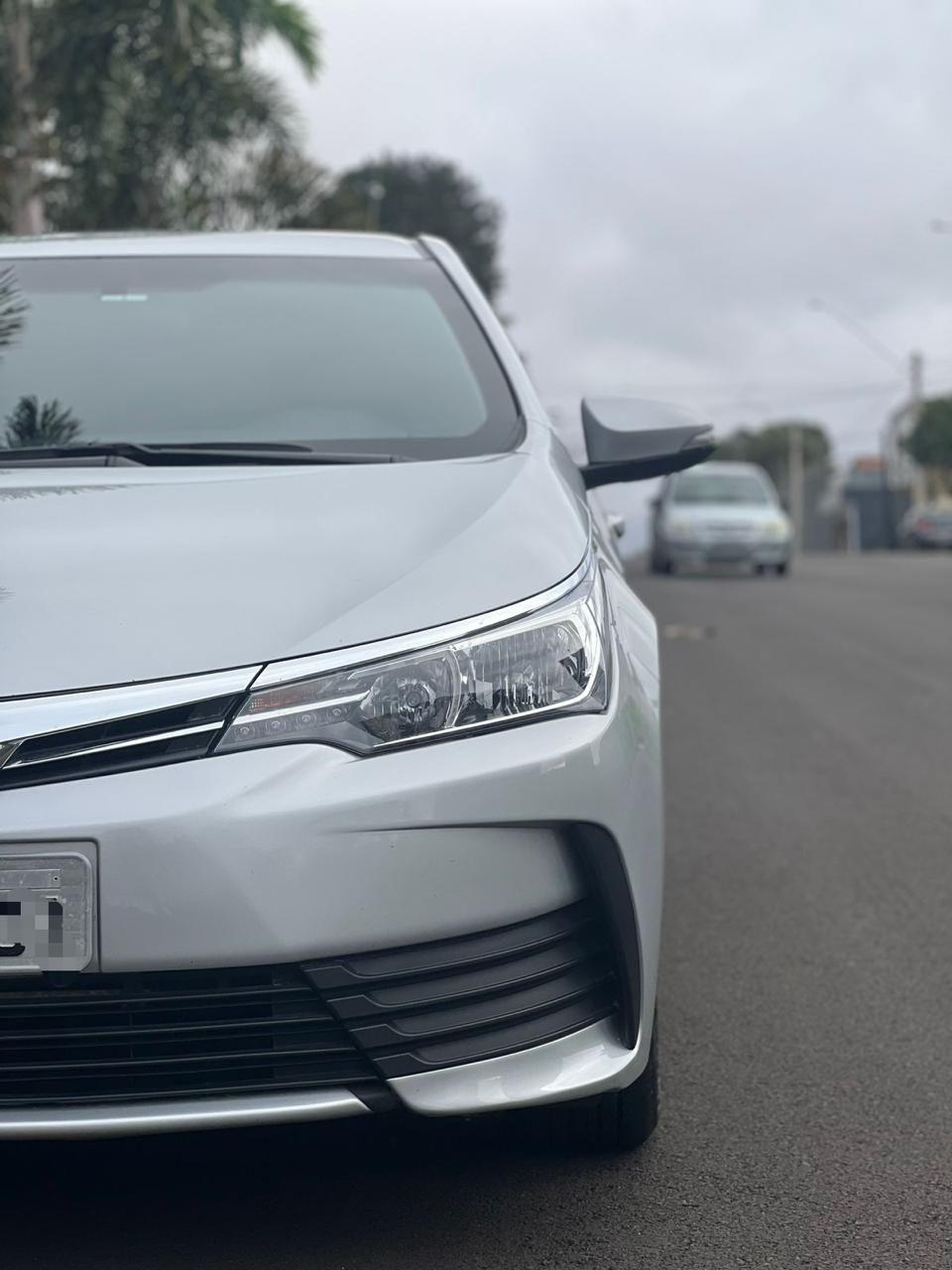 TOYOTA Corolla - Foto