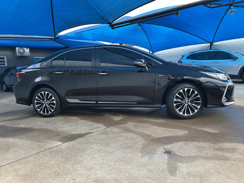 TOYOTA Corolla - Foto