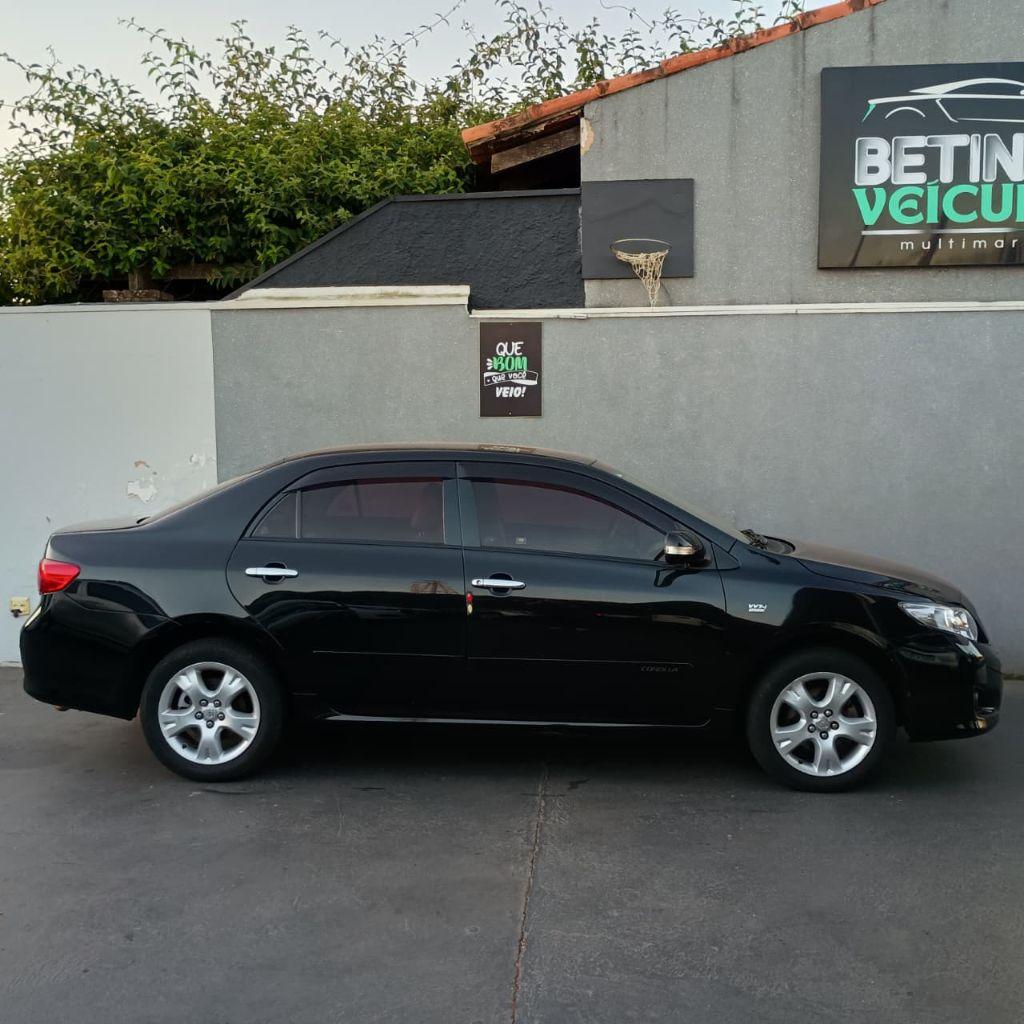TOYOTA Corolla - Foto