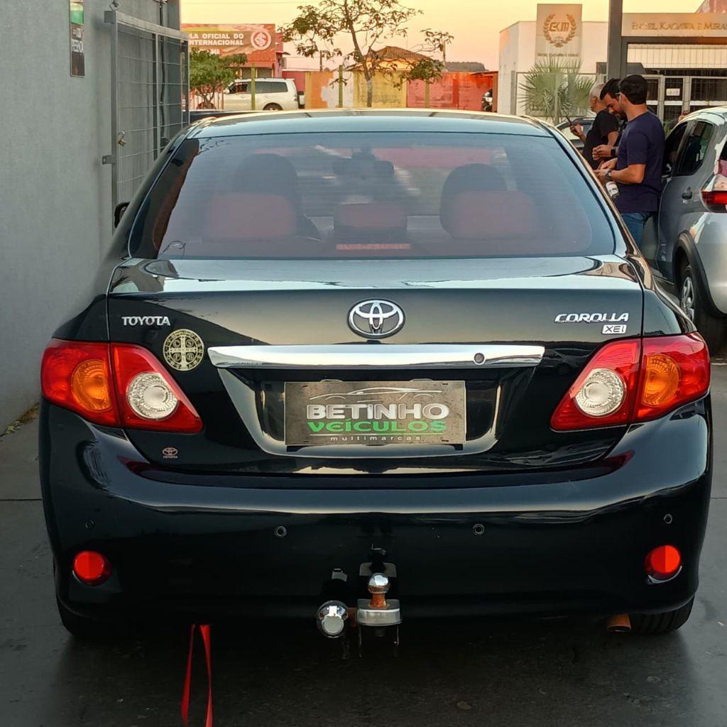 TOYOTA Corolla - Foto
