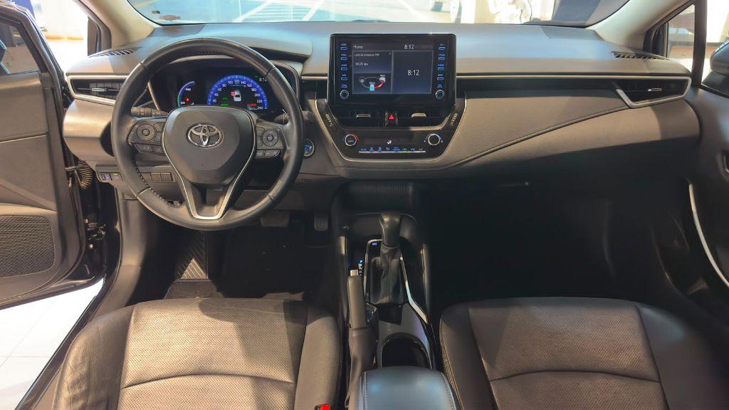 TOYOTA Corolla - Foto