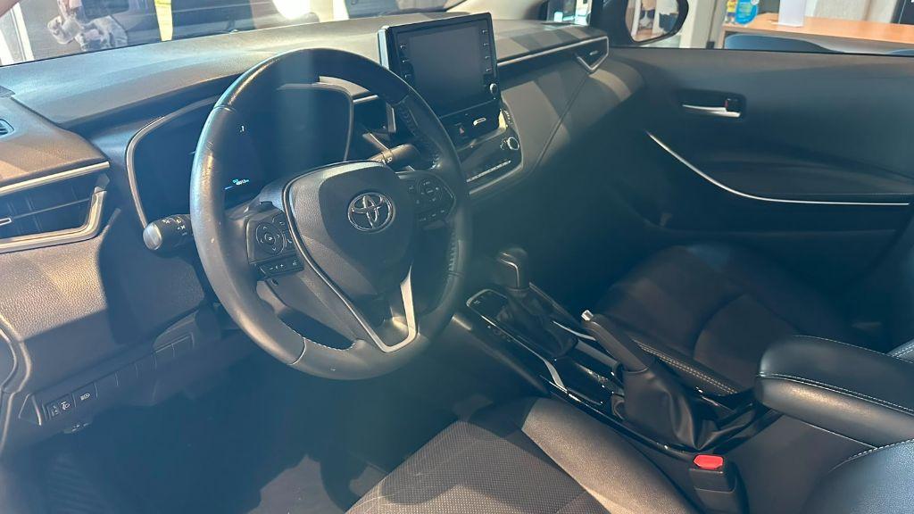 TOYOTA Corolla - Foto