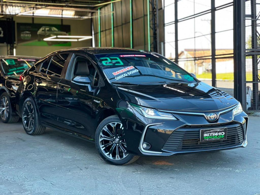 TOYOTA Corolla - Foto