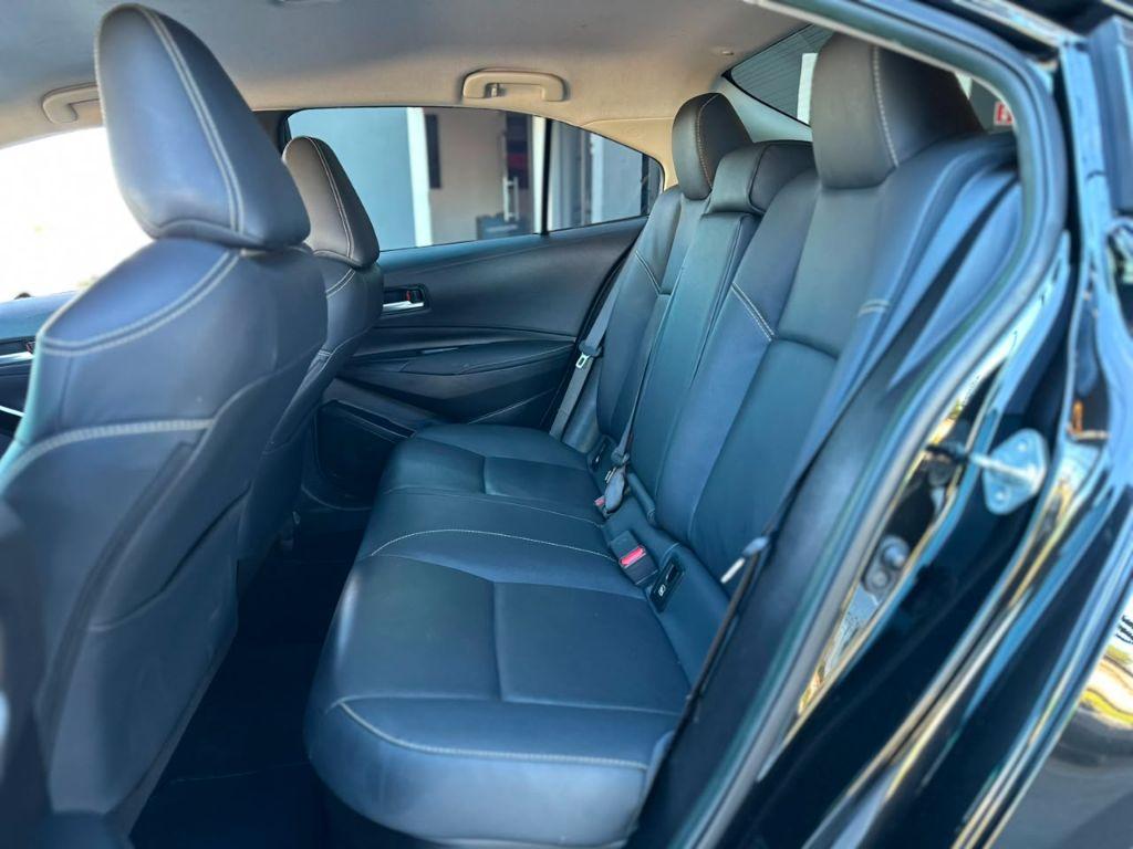 TOYOTA Corolla - Foto