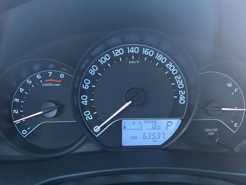 TOYOTA Corolla - Foto