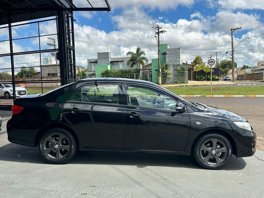 TOYOTA Corolla - Foto