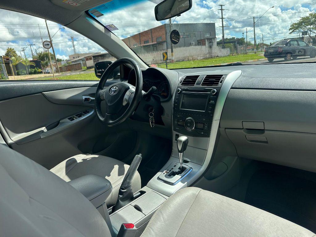 TOYOTA Corolla - Foto