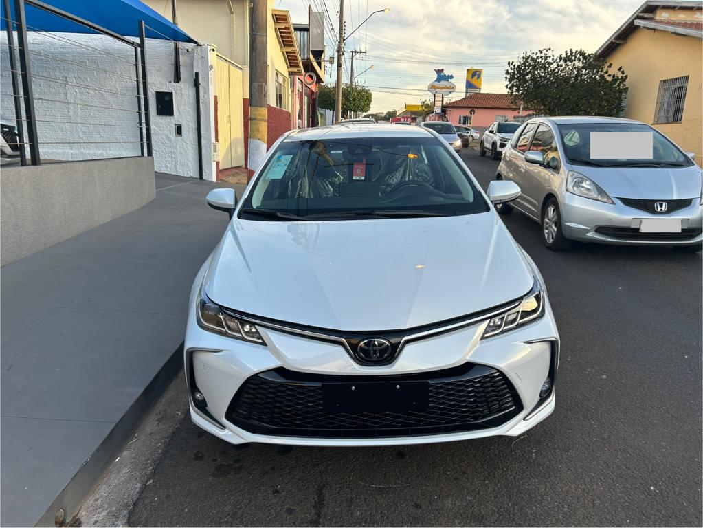 TOYOTA Corolla - Foto