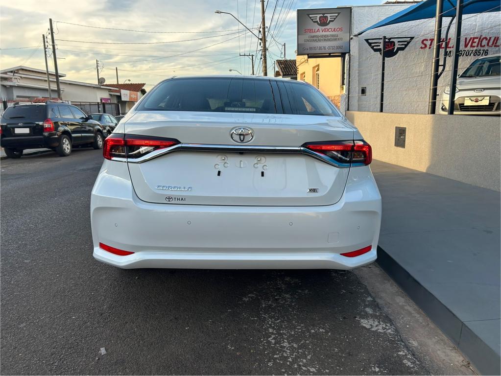 TOYOTA Corolla - Foto