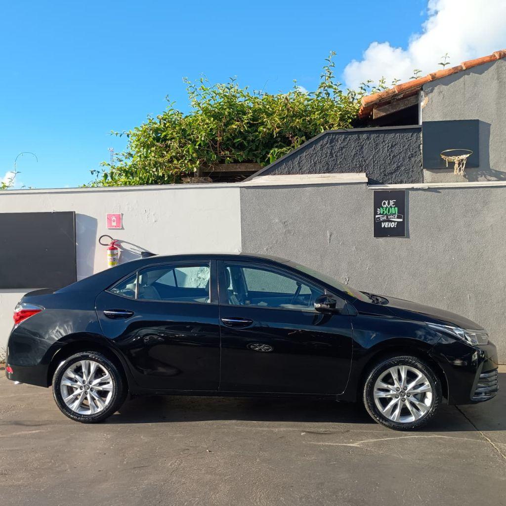 TOYOTA Corolla - Foto