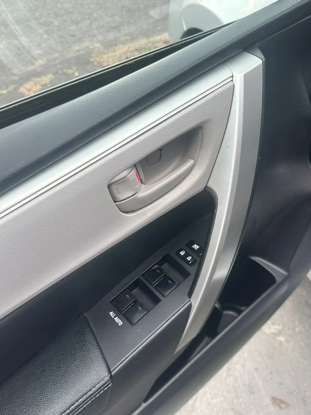 TOYOTA Corolla - Foto