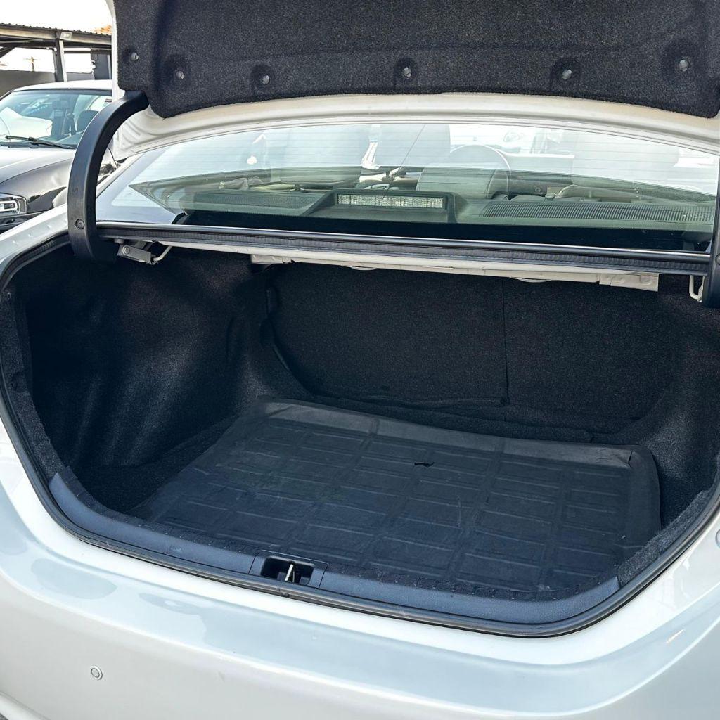 TOYOTA Corolla - Foto