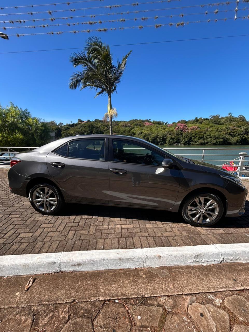 TOYOTA Corolla - Foto