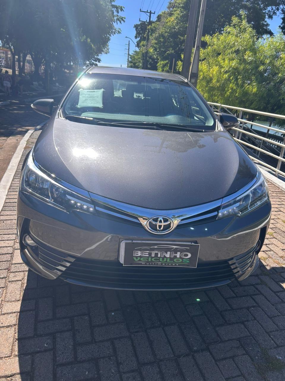 TOYOTA Corolla - Foto