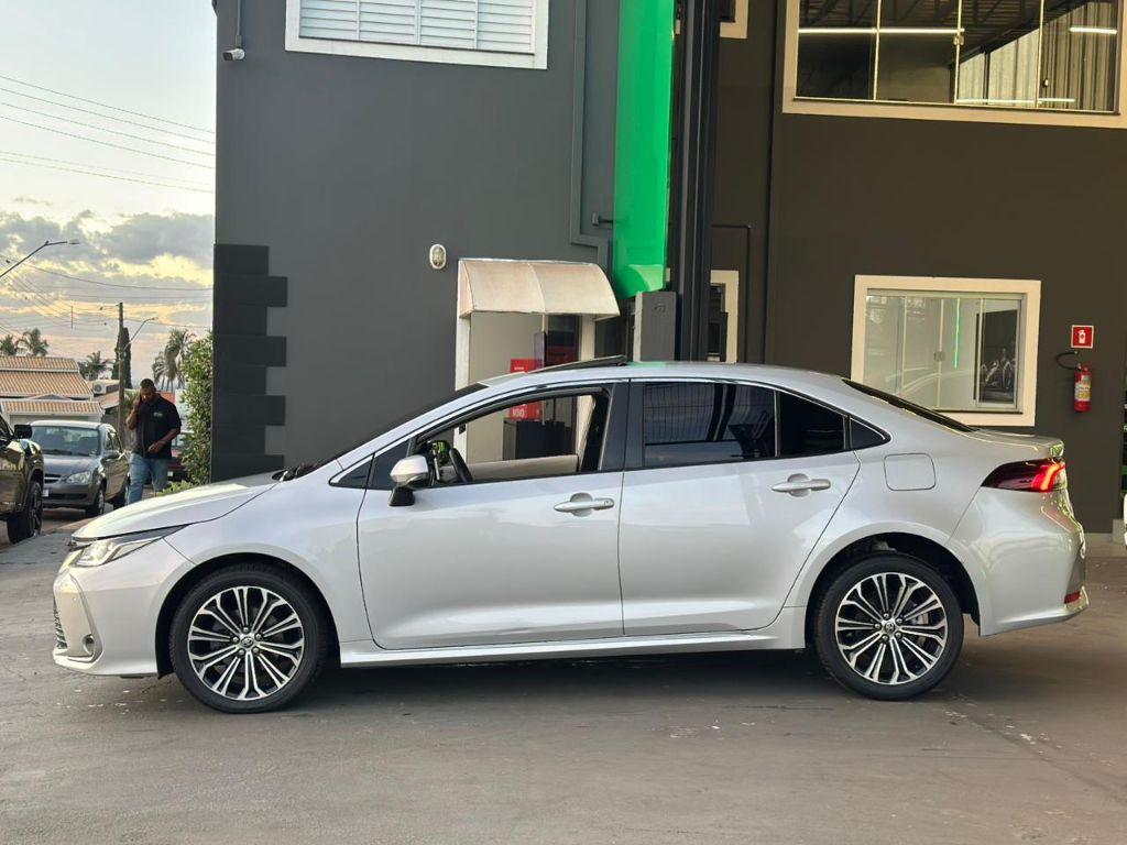 TOYOTA Corolla - Foto