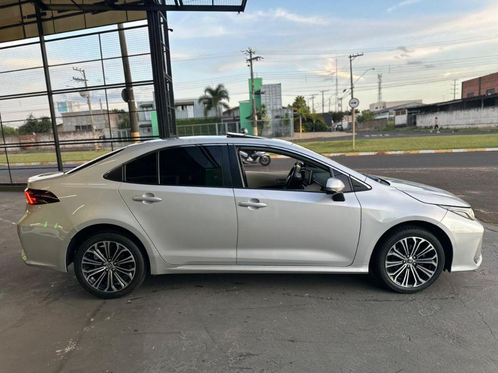 TOYOTA Corolla - Foto