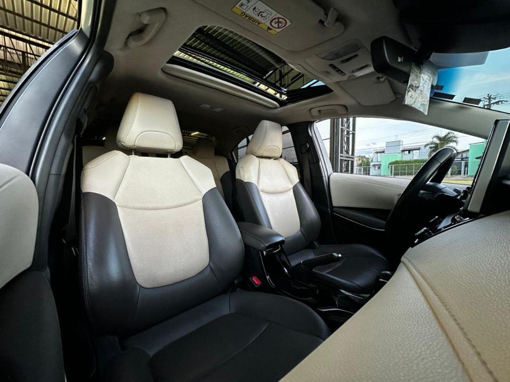 TOYOTA Corolla - Foto
