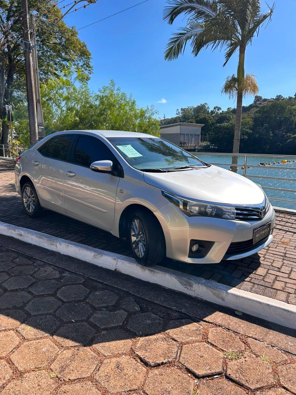 TOYOTA Corolla - Foto