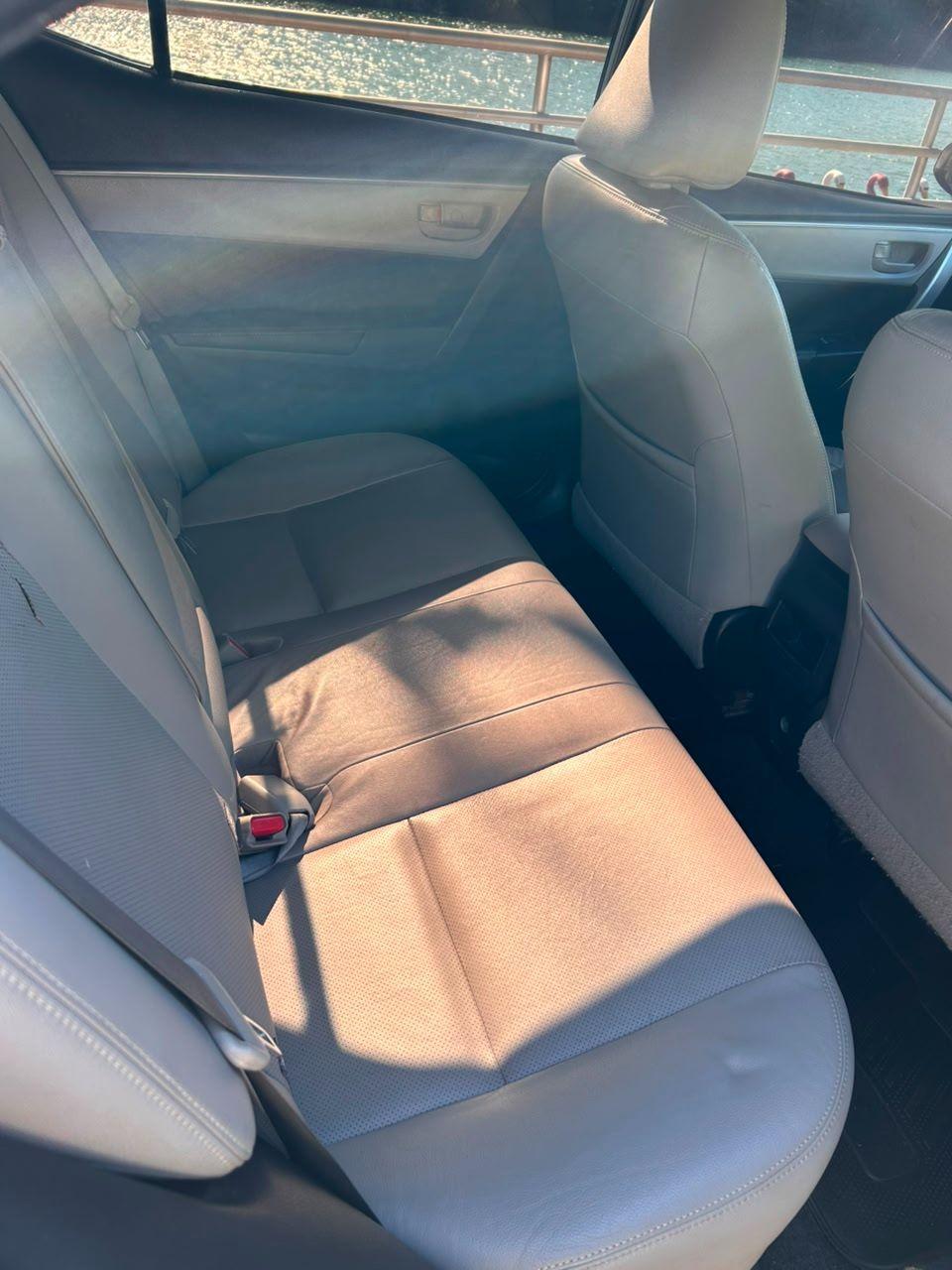 TOYOTA Corolla - Foto