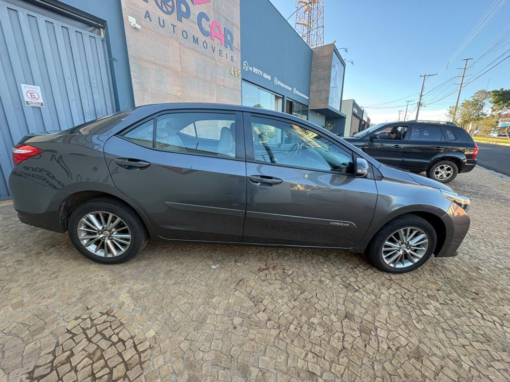 TOYOTA Corolla - Foto