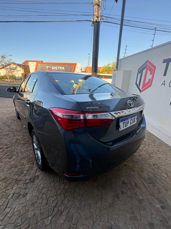 TOYOTA Corolla - Foto