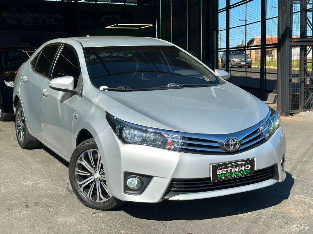 TOYOTA Corolla - Foto