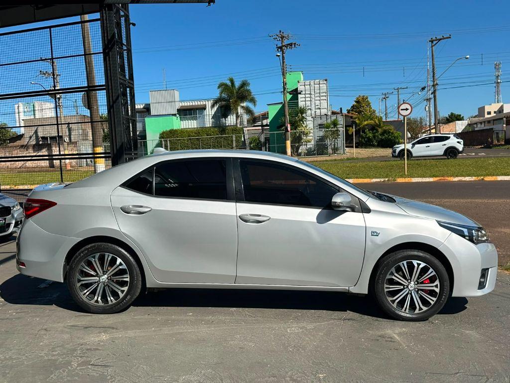 TOYOTA Corolla - Foto