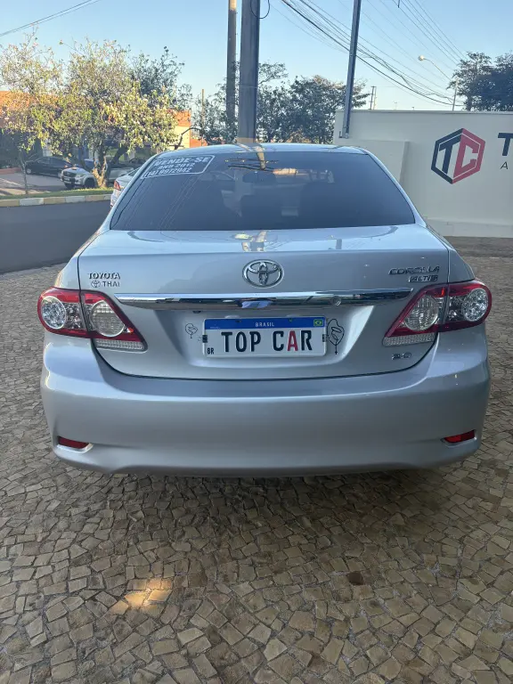 TOYOTA Corolla - Foto
