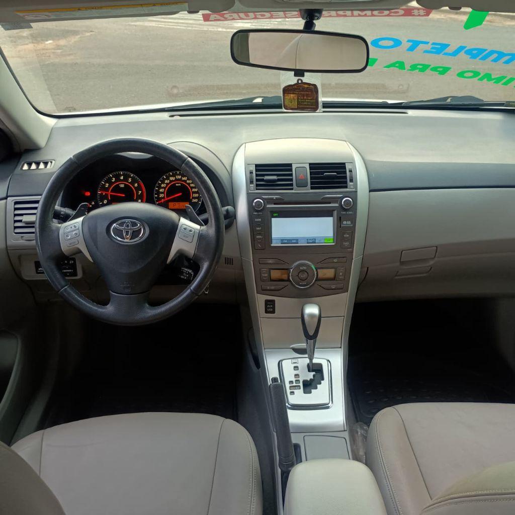 TOYOTA Corolla - Foto