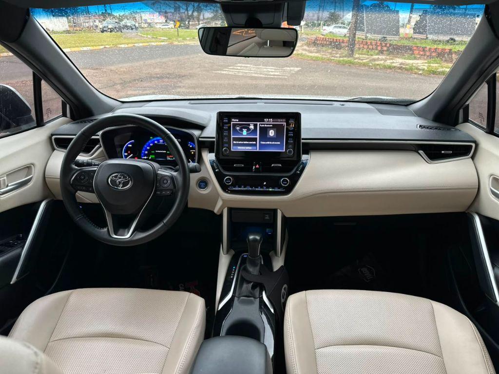 TOYOTA Corolla Cross - Foto